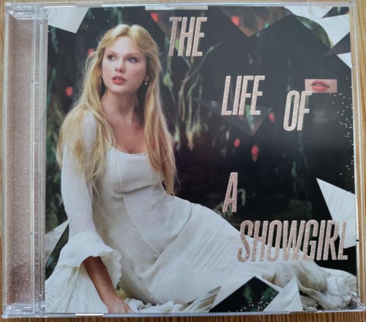 Taylor Swift - The Life Of A Showgirl set van 4 NIEUW SEALED, Cd's en Dvd's, Cd's | Pop, Nieuw in verpakking, Ophalen of Verzenden