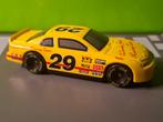 Onbekend - Chevrolet Monte Carlo NASCAR [geel] 1/60, Ophalen of Verzenden, Gebruikt, Auto
