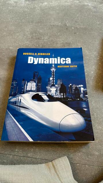 Russel C. Hibbeler - Dynamica beschikbaar voor biedingen