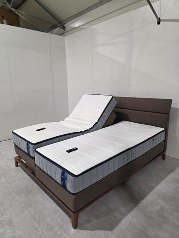 Auping Criade Boxspring 180x210 Elektrisch + Elysium Matras beschikbaar voor biedingen