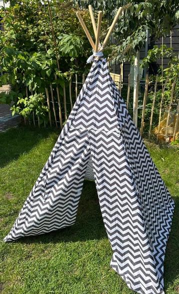 Wigwam tipi tent speel kind tent  beschikbaar voor biedingen