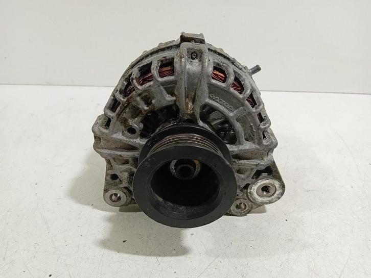 Dynamo Volvo V60, Auto-onderdelen, Motor en Toebehoren, Volvo, Gebruikt, Herkomst onderdeel bekend, 12 maanden garantie, Ophalen of Verzenden