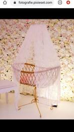 Baby wieg bieden, Kinderen en Baby's, Babywiegjes en Ledikanten, Ophalen of Verzenden, Zo goed als nieuw, Wieg