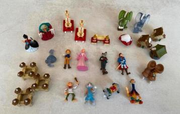 Efteling mini figuren beschikbaar voor biedingen