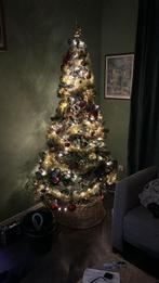 Kunstkerstboom 210 cm, Diversen, Kerst, Ophalen of Verzenden, Zo goed als nieuw