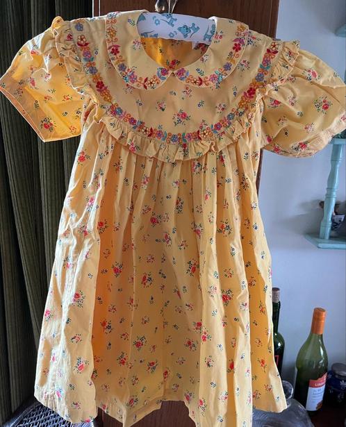Vintage Oilily maat 104 jurkje. Z.g.a.n. Borduursels., Kinderen en Baby's, Kinderkleding | Overige, Zo goed als nieuw, Meisje