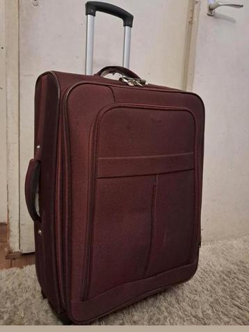 Te koop, Ltv merk reiskoffer/Baggage met 4stevige wielen. beschikbaar voor biedingen