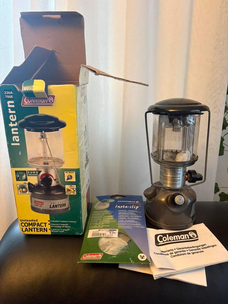 Nieuw Coleman Compact Unleaded 226A benzine lantaarn., Caravans en Kamperen, Camper-accessoires, Ophalen of Verzenden