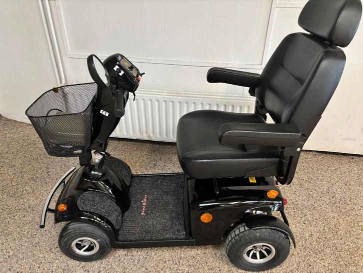 . Meerdere scootmobielen te koop zie foto’s, Diversen, Rolstoelen, Zo goed als nieuw, Elektrische rolstoel, Ophalen