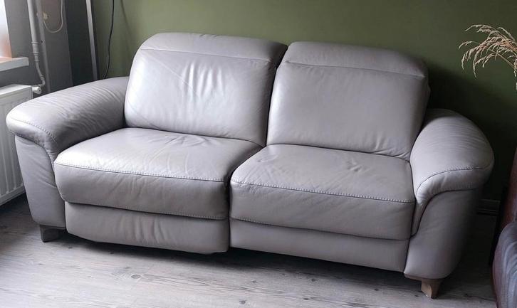 Prachtige 2-zits relaxbank van luxe leer MOET ZSM WEG!!, Huis en Inrichting, Fauteuils, Gebruikt, Leer, 125 cm of meer, 75 tot 100 cm