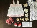 Poppensokjes - baret - broekjes - gehaakt jurkje - poloshirt, Ophalen of Verzenden, Zo goed als nieuw