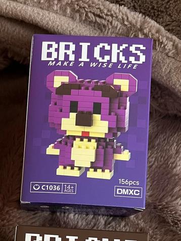Lotso de knuffelbeer lego bricks. Toy Story. beschikbaar voor biedingen