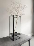 Groot windlicht of vitrine vierkant 60 cm zwart metaal, Ophalen, Zo goed als nieuw