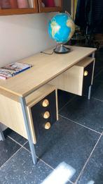 JAREN 70 VINTAGE BUREAU, Huis en Inrichting, Bureaus, Ophalen