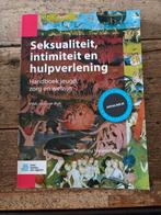 Seksualiteit, intimiteit en hulpverlening, Mathieu Heemelaar, Ophalen of Verzenden, Zo goed als nieuw