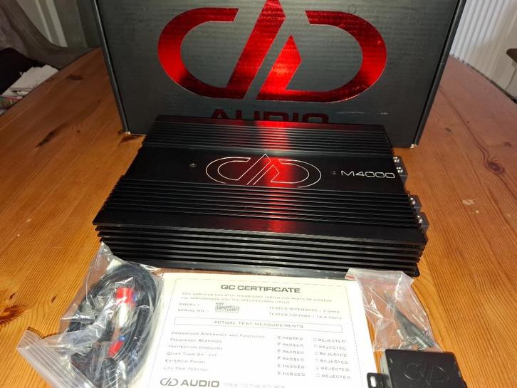 DD AUDIO M4000 Monoblok versterker, Auto diversen, Autoradio's, Zo goed als nieuw, Ophalen