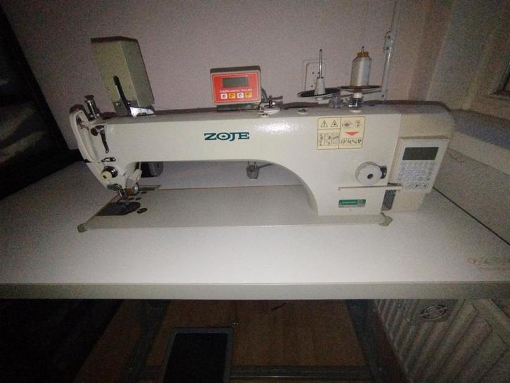 Spiksplinternieuwe Lange arm industriële naaimachine 46 cm, Hobby en Vrije tijd, Naaimachines en Toebehoren, Naaimachine, Overige merken