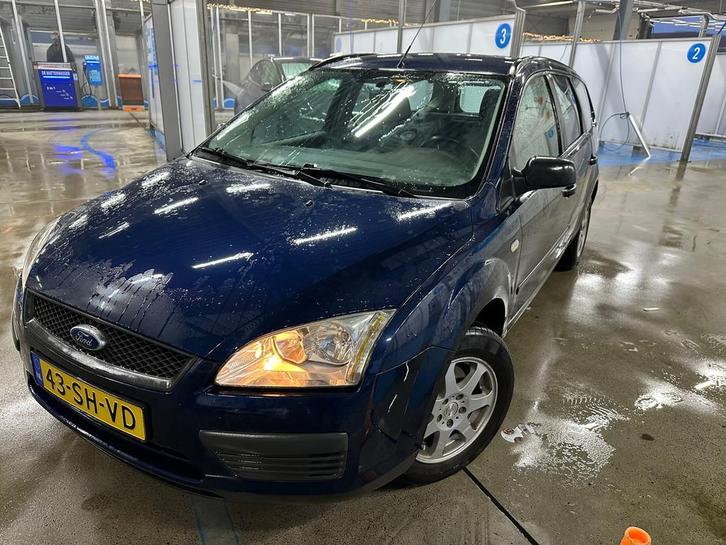 Ford Focus Wagon MET AIRCO & JAAR APK!, Auto's, Ford, Bedrijf, Te koop, Focus, ABS, Airbags, Airconditioning, Centrale vergrendeling