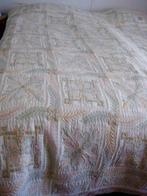 SPREI , MOOIE ZACHTE PASSTEL KLEUREN ,, Huis en Inrichting, Ophalen of Verzenden, Zo goed als nieuw, Overige kleuren