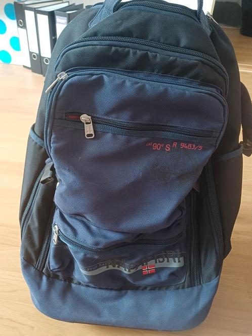 Napapijri donkerblauwe rugzak/trolly, Sieraden, Tassen en Uiterlijk, Tassen | Reistassen en Weekendtassen, Zo goed als nieuw, Blauw