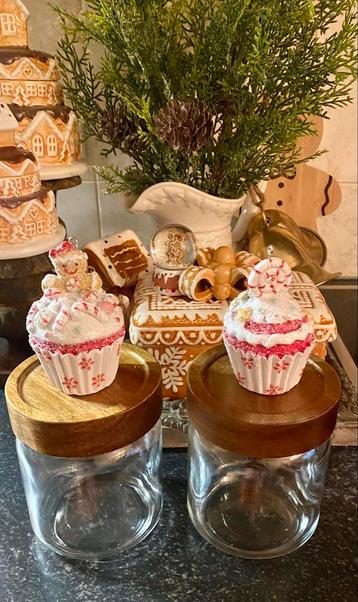 Candy Potten - 23 cm hoog 2 stuks beschikbaar voor biedingen