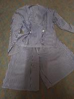 Vintage jasje met broek en 2 bloesjes 38, Blauw, Kostuum of Pak, Maat 38/40 (M), Ophalen of Verzenden