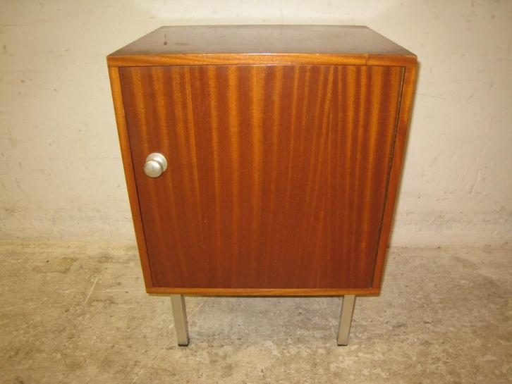 Vintage teak eendeurs kastje, Huis en Inrichting, Kasten | Overige, Gebruikt