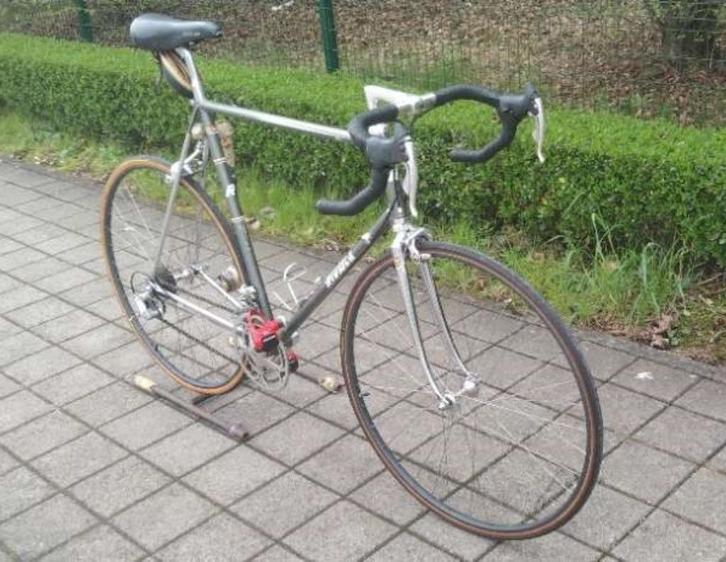GIANNI RIVOLA - CAMPAGNOLO RECORD, Fietsen en Brommers, Fietsen | Racefietsen, Zo goed als nieuw, Heren, Overige merken, 15 tot 20 versnellingen