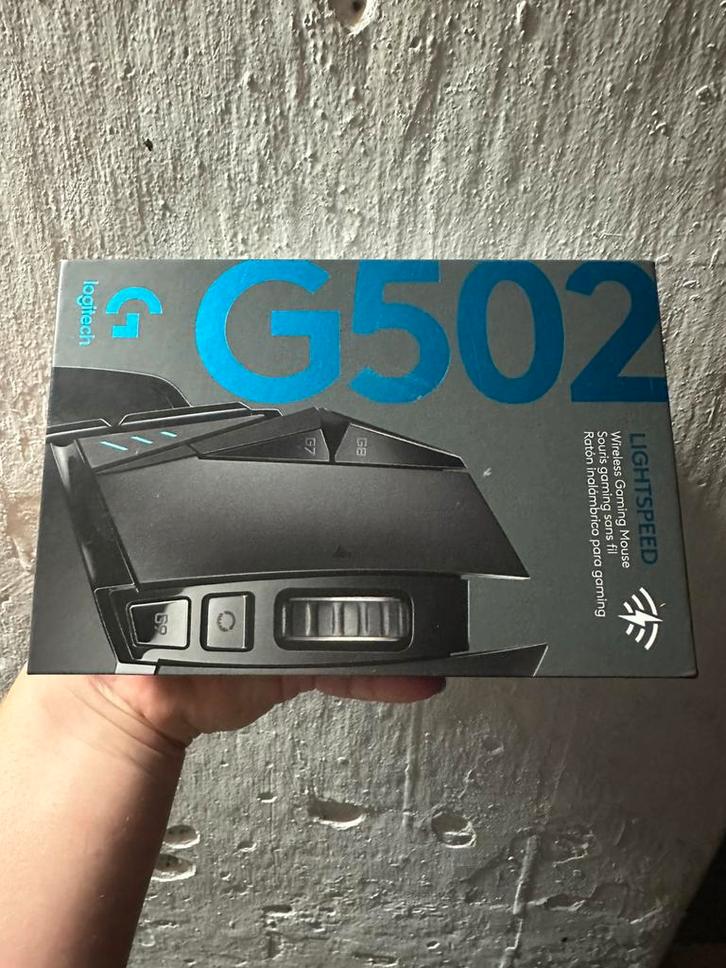 Souris Logitech G502 HERO (ongeopend), Computers en Software, Muizen, Nieuw, Ophalen of Verzenden