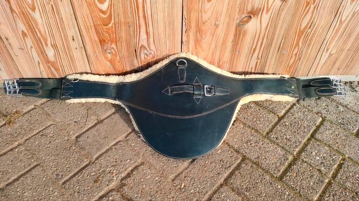 Springsingel - buikflapsingel met afneembaar bont, 130 cm, Dieren en Toebehoren, Paarden en Pony's | Hoofdstellen en Tuigage, Gebruikt