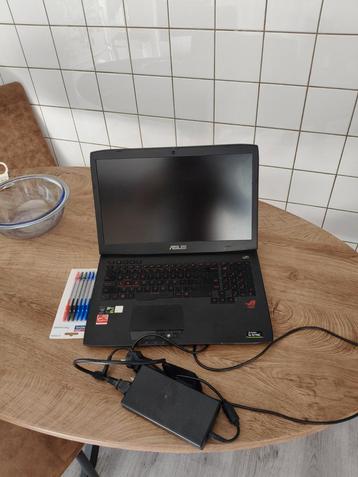 Game laptop gebruikt beschikbaar voor biedingen