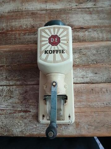 Koffiemolen Douwe Egberts beschikbaar voor biedingen