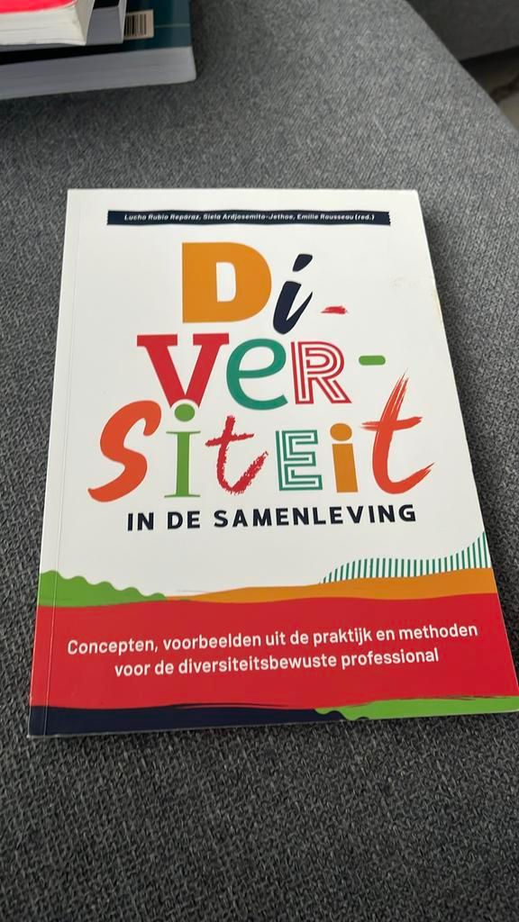 Diversiteit in de samenleving, Boeken, Wetenschap, Zo goed als nieuw, Sociale wetenschap, Verzenden