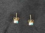 Oorknopjes goudkleurig met emaille, Overige materialen, Ophalen of Verzenden, Zo goed als nieuw, Knopjes of Stekers