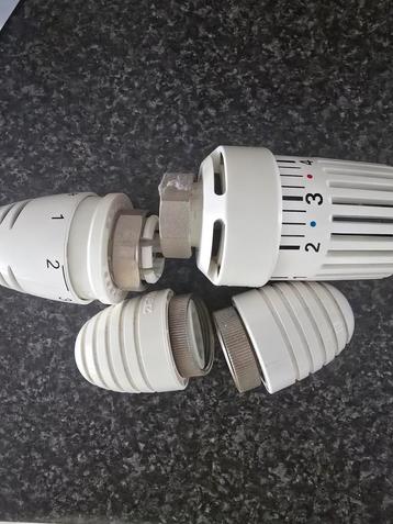 Radiatorknoppen set beschikbaar voor biedingen