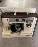 Vendomatic, Hobby en Vrije tijd, Naaimachines en Toebehoren, Ophalen, Zo goed als nieuw, Lockmachine, Overige merken