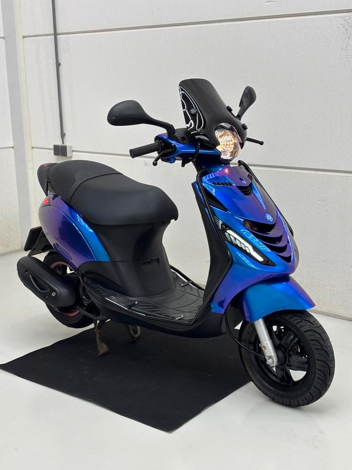 Piaggio Zip 2020 Full Option | Azure Blue | 3101KM | Brom, Fietsen en Brommers, Scooters | Piaggio, Zo goed als nieuw, Zip, Maximaal 45 km/u