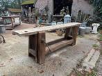 Timmermanswerkbank of industriële houten werkbank sidetable