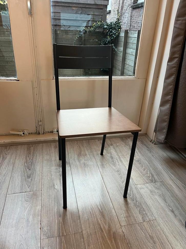 4 berkenhouten eetkamerstoelen, Huis en Inrichting, Stoelen, Zo goed als nieuw, Vier, Hout, Metaal, Bruin, Ophalen