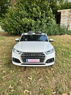 ACCUKINDERAUTO AUDI Q5 WIT MP4 4X4 2 PERSOONS 24VOLT, Ophalen, Zo goed als nieuw