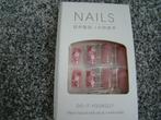 Nepnagels / plaknagels / French manicure en bloemetjes/NIEUW, Overige kleuren, Nieuw, Ophalen of Verzenden, Handen en Nagels