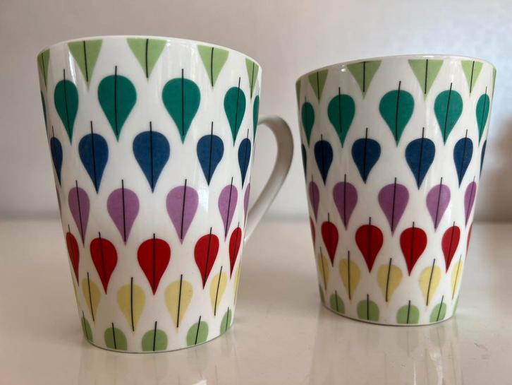 Limited Edition 2 Zweeds Stig Lindberg Gustavsberg Mokken, Huis en Inrichting, Keuken | Servies, Nieuw, Kop(pen) en/of Schotel(s)