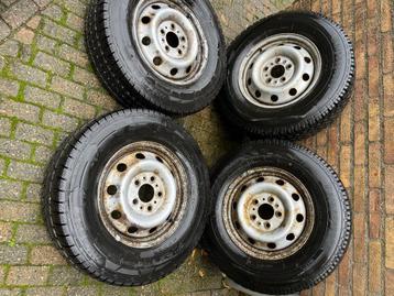 Winterbanden Fiat Ducato beschikbaar voor biedingen