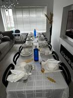 Verhuur 2 tafels + 12 stoelen, Ophalen of Verzenden, Zo goed als nieuw, Overige