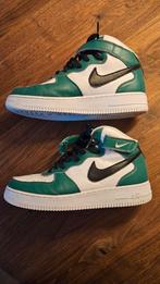 Nike air force 1 mid groen maat 45, Kleding | Heren, Schoenen, Ophalen of Verzenden, Zo goed als nieuw, Overige kleuren