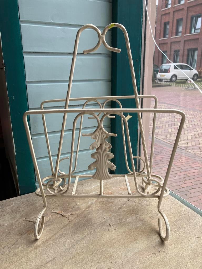 Vintage Lektuurbak Metaal, Huis en Inrichting, Woonaccessoires | Krantenbakken en Lectuurbakken, Gebruikt, Ophalen of Verzenden