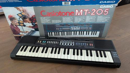 CASIO MT-205, Muziek en Instrumenten, Keyboards, Zo goed als nieuw, 49 toetsen, Casio, Ophalen of Verzenden