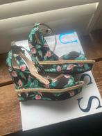 Guess sleehakken nieuw maat 38, Kleding | Dames, Nieuw, Ophalen of Verzenden, Schoenen met hoge hakken, Overige kleuren
