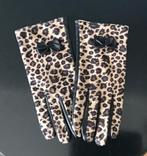 Leuke handschoenen in dierenprint, maat S, Kleding | Dames, Handschoenen, Ophalen of Verzenden, Zo goed als nieuw