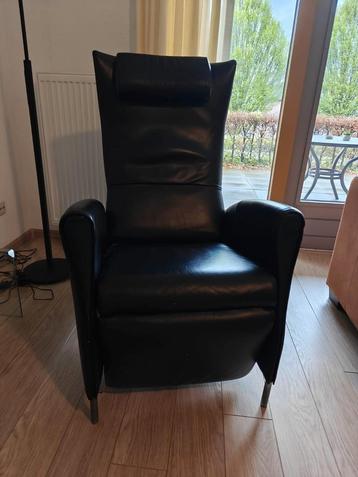 Zwart leren verstelbare fauteuil/relax stoel beschikbaar voor biedingen